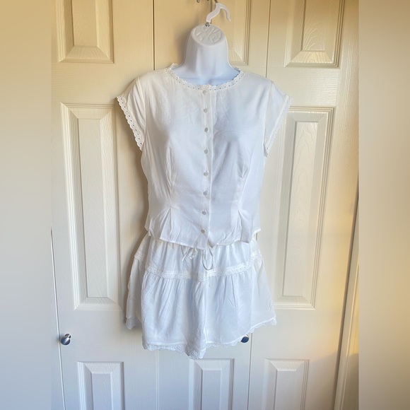 New Reformation Valetta White Two-Piece Set Size 4 - Picture 9 of 16